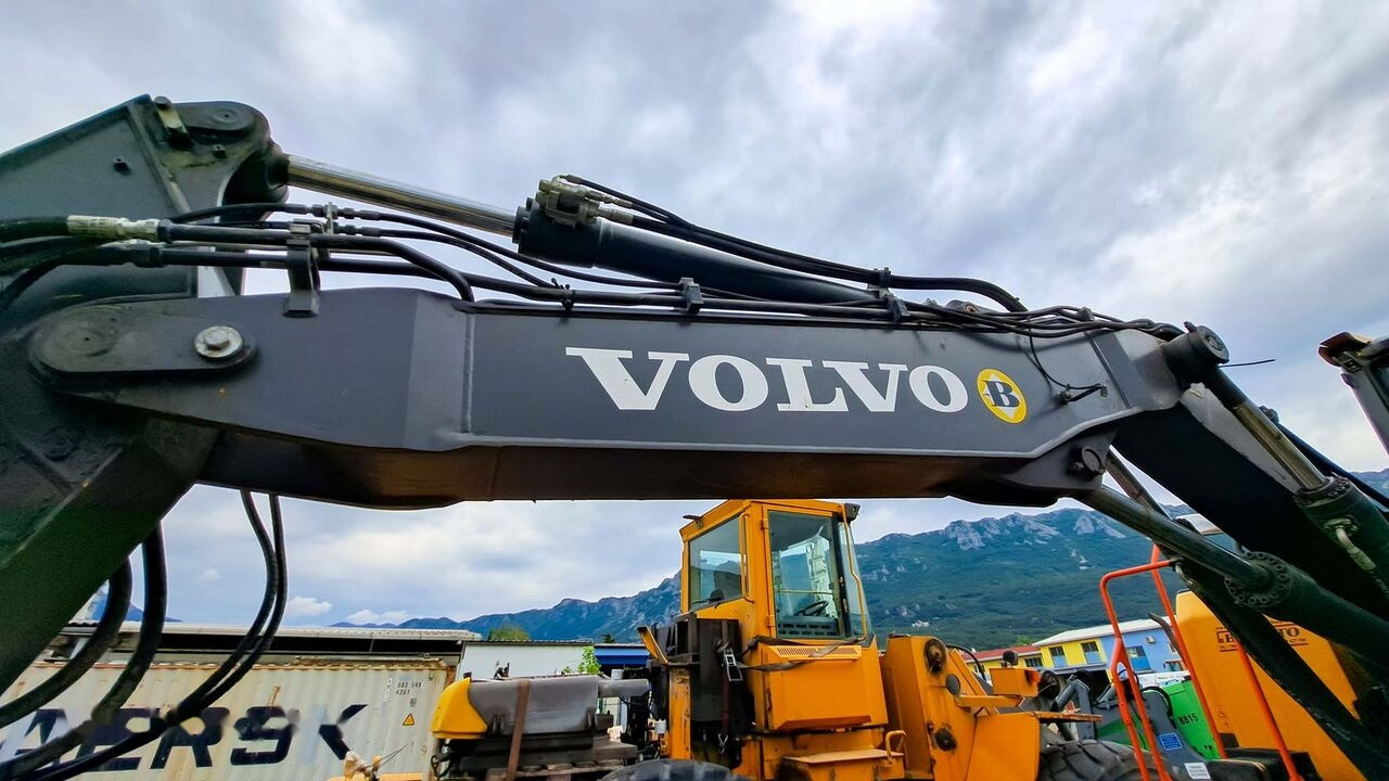 Volvo boom arm 14693314 Volvo EWR150E - Výložník pre Rýpadlo: obrázok 2 Volvo boom arm 14693314 Volvo EWR150E - Výložník pre Rýpadlo: obrázok 2
