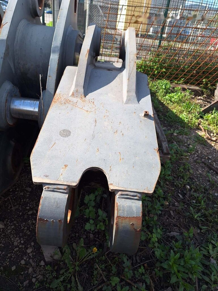 Volvo dipper arm 2600 mm 14577191 Volvo EC300D, EC300E - Výložník pre Rýpadlo: obrázok 3 Volvo dipper arm 2600 mm 14577191 Volvo EC300D, EC300E - Výložník pre Rýpadlo: obrázok 3