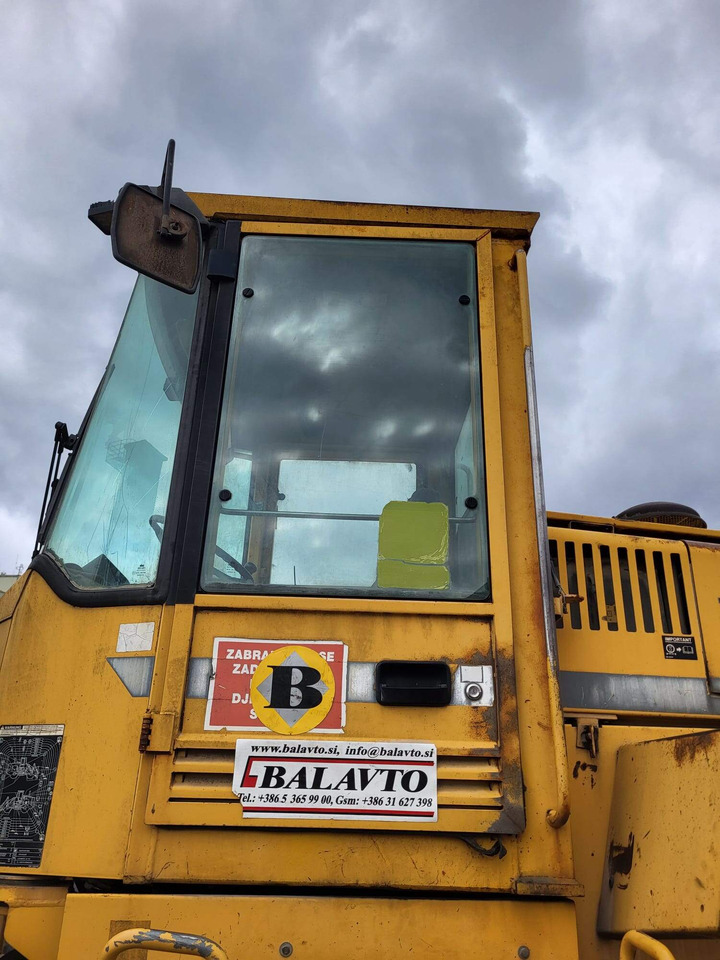 Volvo door - Dvere a diely pre Nakladač: obrázok 1 Volvo door - Dvere a diely pre Nakladač: obrázok 1