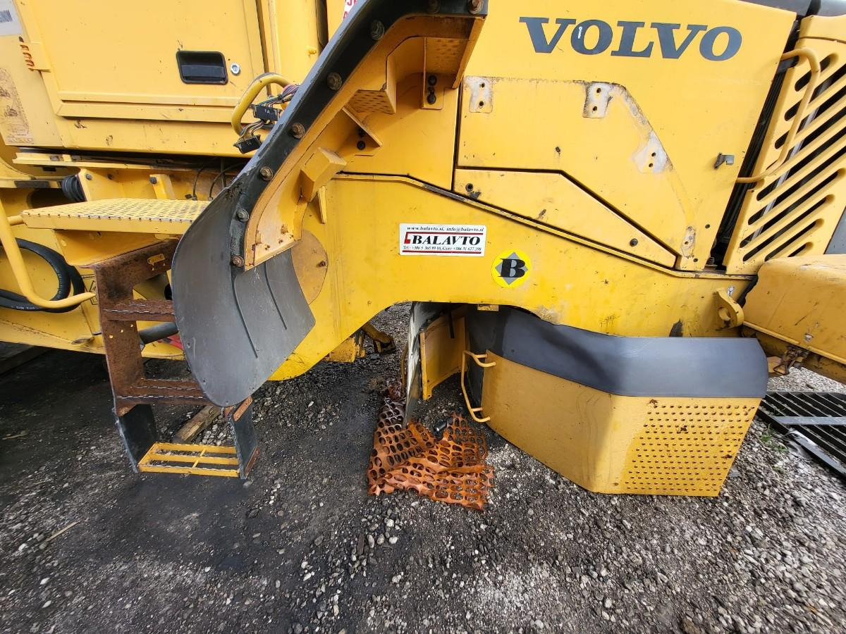 Volvo rear frame - Rám/ Podvozok pre Nakladač: obrázok 4 Volvo rear frame - Rám/ Podvozok pre Nakladač: obrázok 4