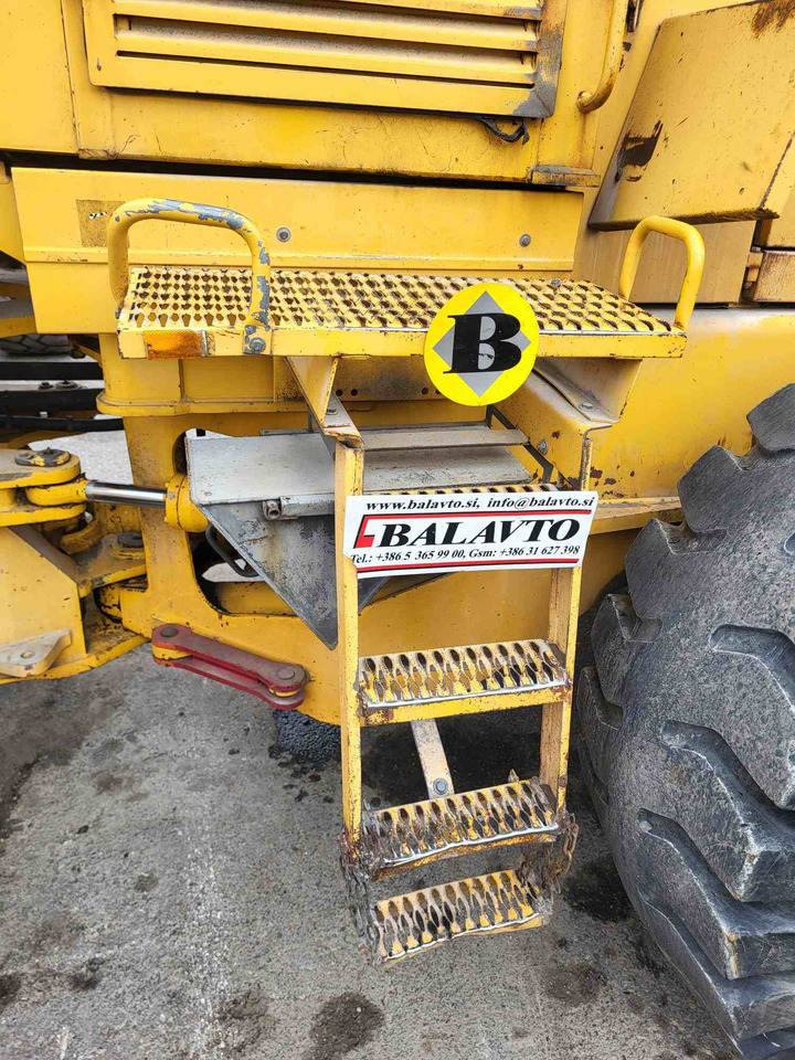 Volvo steps - Schodík pre Nakladač: obrázok 2 Volvo steps - Schodík pre Nakladač: obrázok 2