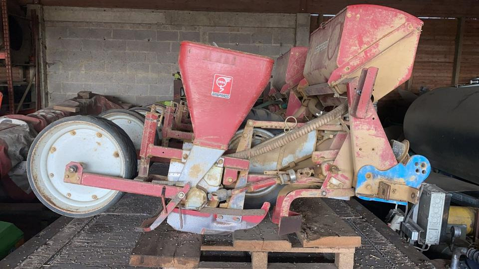 Gaspardo SP 510 Maissetzgerät, Maisdrille, Maissähgerät - Přesný sejací stroj: obrázok 1 Gaspardo SP 510 Maissetzgerät, Maisdrille, Maissähgerät - Přesný sejací stroj: obrázok 1