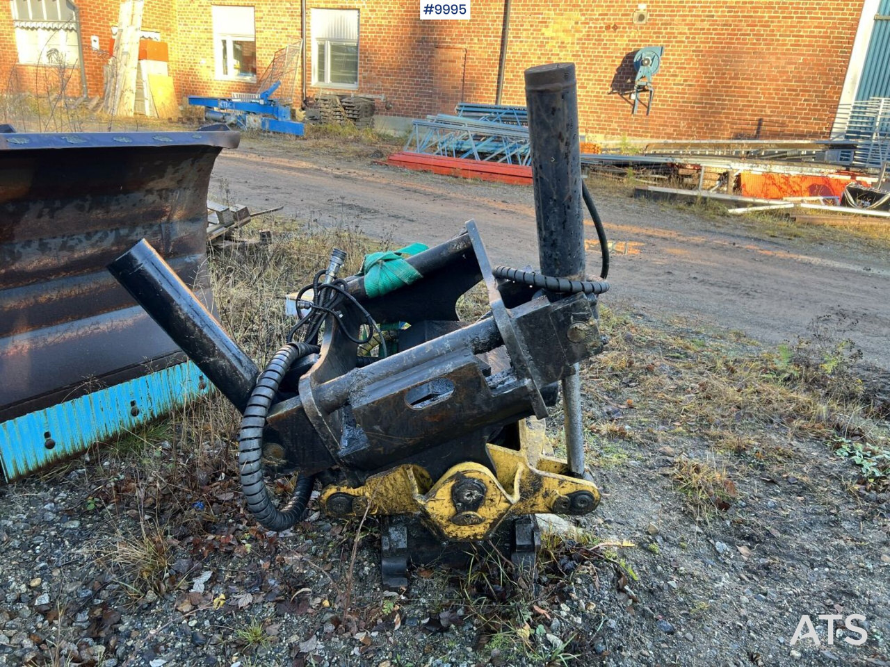 CAT 320E LRR Excavator with rotor (VIDEO) - Pásové rýpadlo: obrázok 5 CAT 320E LRR Excavator with rotor (VIDEO) - Pásové rýpadlo: obrázok 5