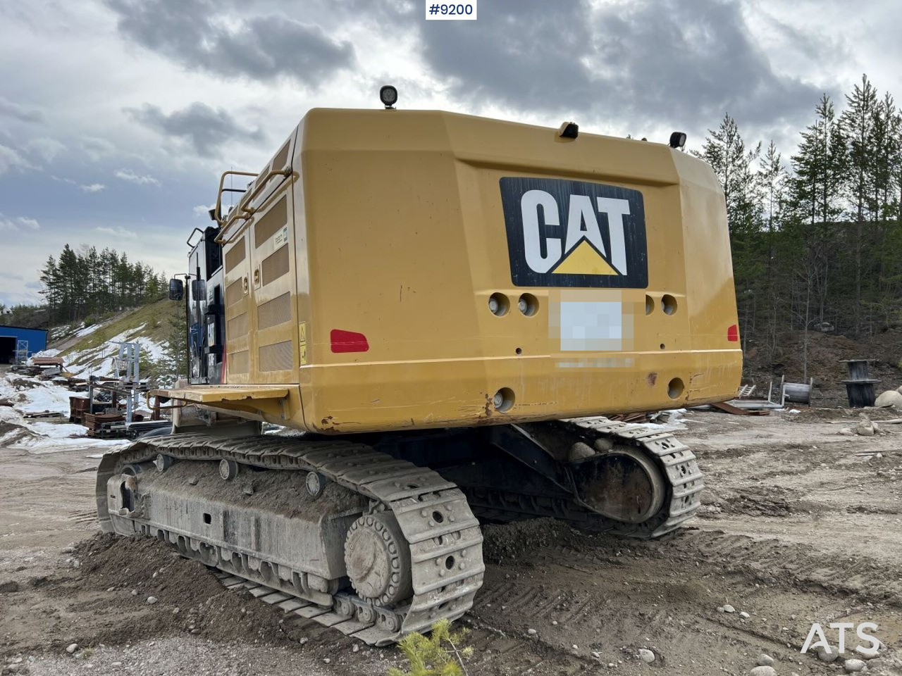 CAT 374 FL crawler excavator with bucket (VIDEO) - Rýpadlo: obrázok 4 CAT 374 FL crawler excavator with bucket (VIDEO) - Rýpadlo: obrázok 4