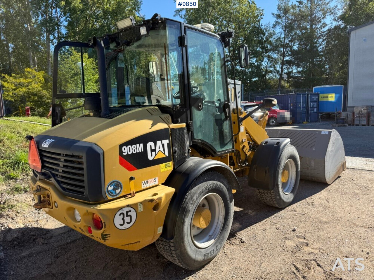 CAT 908M Wheel loader with Gears - Kolesový nakladač: obrázok 3 CAT 908M Wheel loader with Gears - Kolesový nakladač: obrázok 3