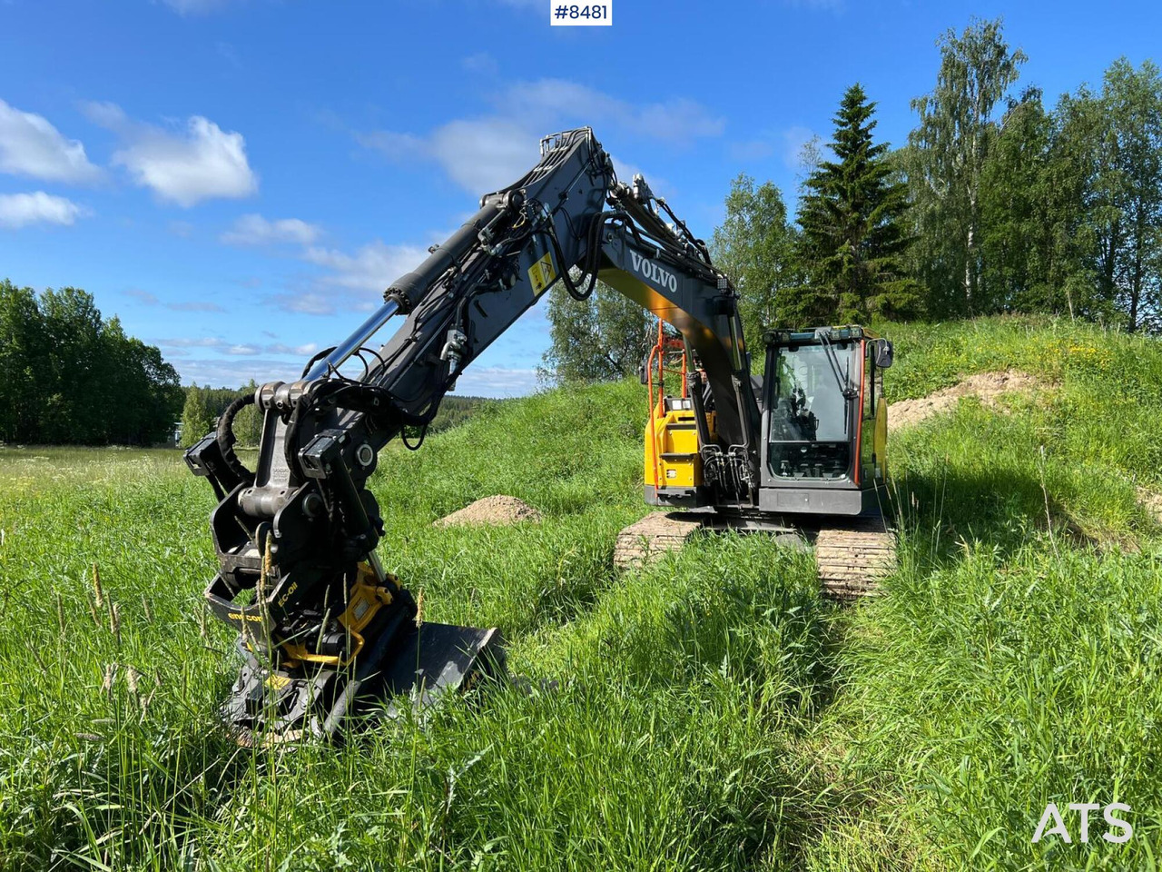 Excavator Volvo ECR145 EL with 1365 h - Pásové rýpadlo: obrázok 2 Excavator Volvo ECR145 EL with 1365 h - Pásové rýpadlo: obrázok 2