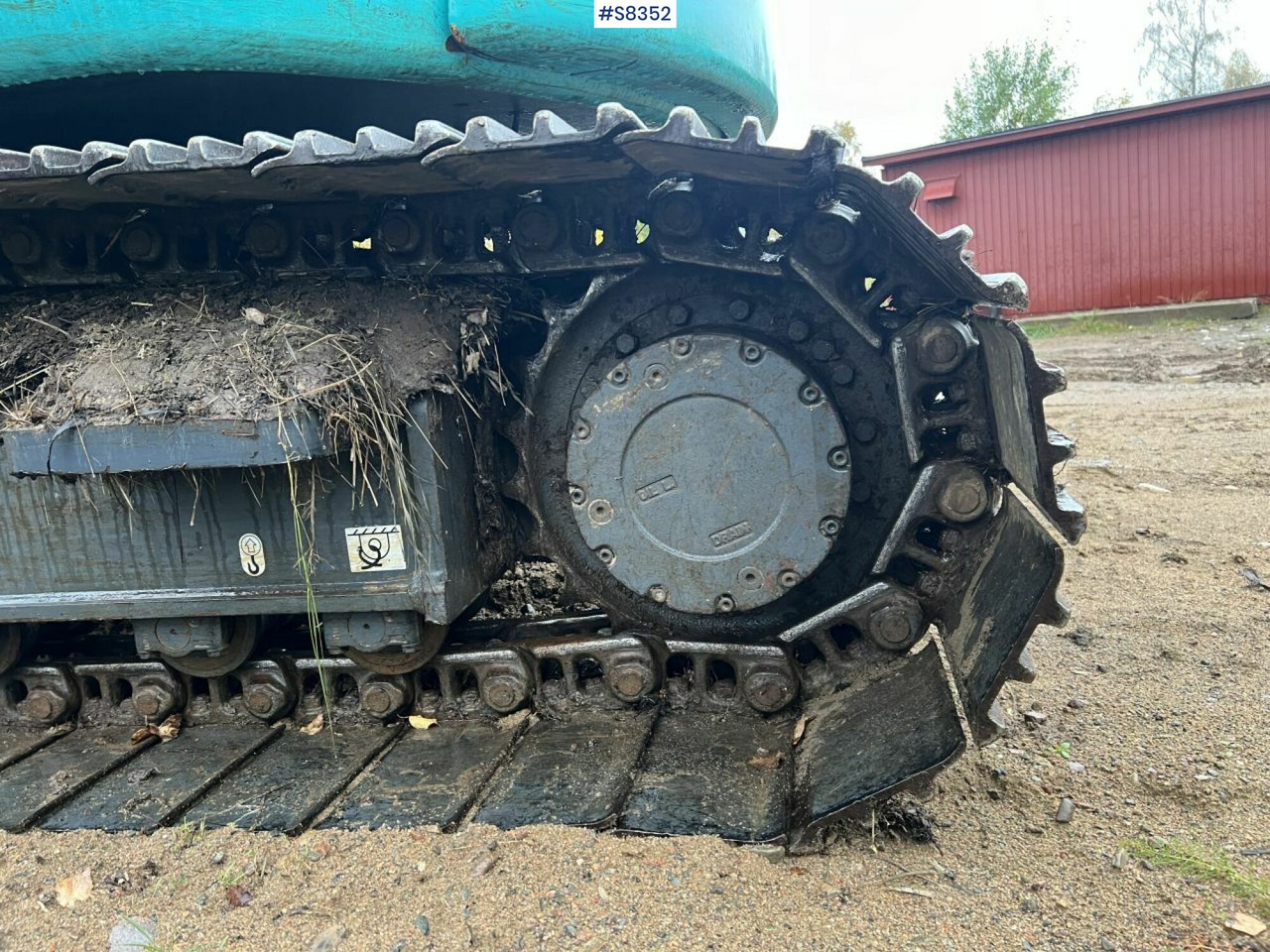 KOBELCO SK140 SRLC-7 with Trejon Cutting unit and Engcon tiltrotator (SEE VIDEO) - Pásové rýpadlo: obrázok 4 KOBELCO SK140 SRLC-7 with Trejon Cutting unit and Engcon tiltrotator (SEE VIDEO) - Pásové rýpadlo: obrázok 4