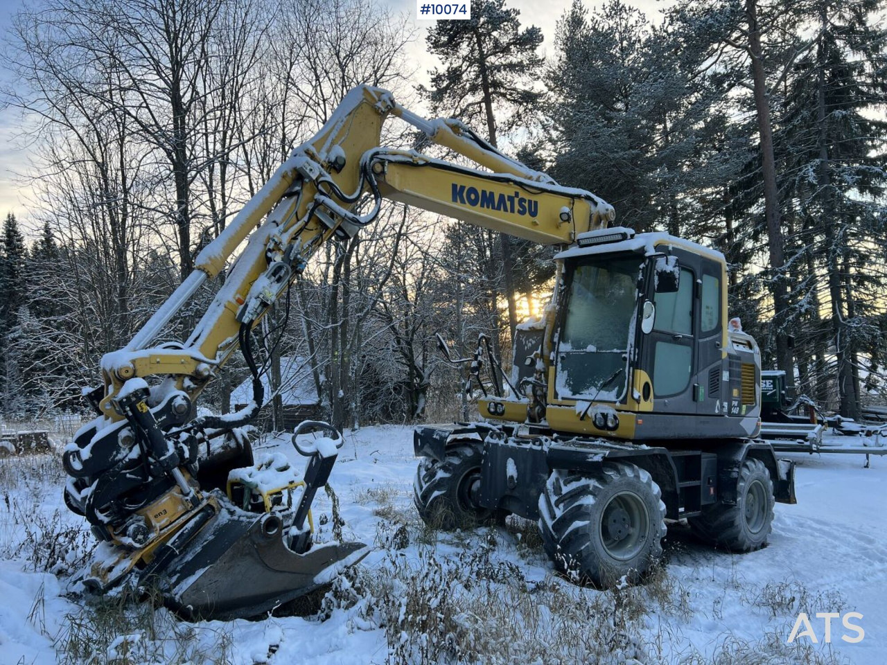 Komatsu PW148 Wheeled excavator with rotor and buckets - Kolesové rýpadlo: obrázok 3 Komatsu PW148 Wheeled excavator with rotor and buckets - Kolesové rýpadlo: obrázok 3