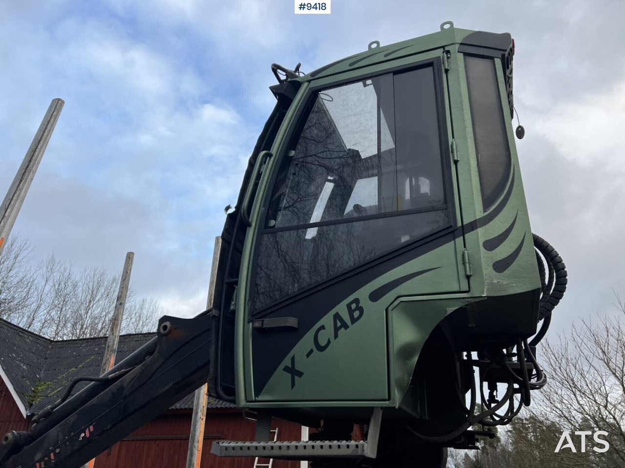 Logging crane Jonsered 1088 S (2020) X-CAB - Nákladné vozidlo na prepravu dreva, Auto s hydraulickou rukou: obrázok 1 Logging crane Jonsered 1088 S (2020) X-CAB - Nákladné vozidlo na prepravu dreva, Auto s hydraulickou rukou: obrázok 1