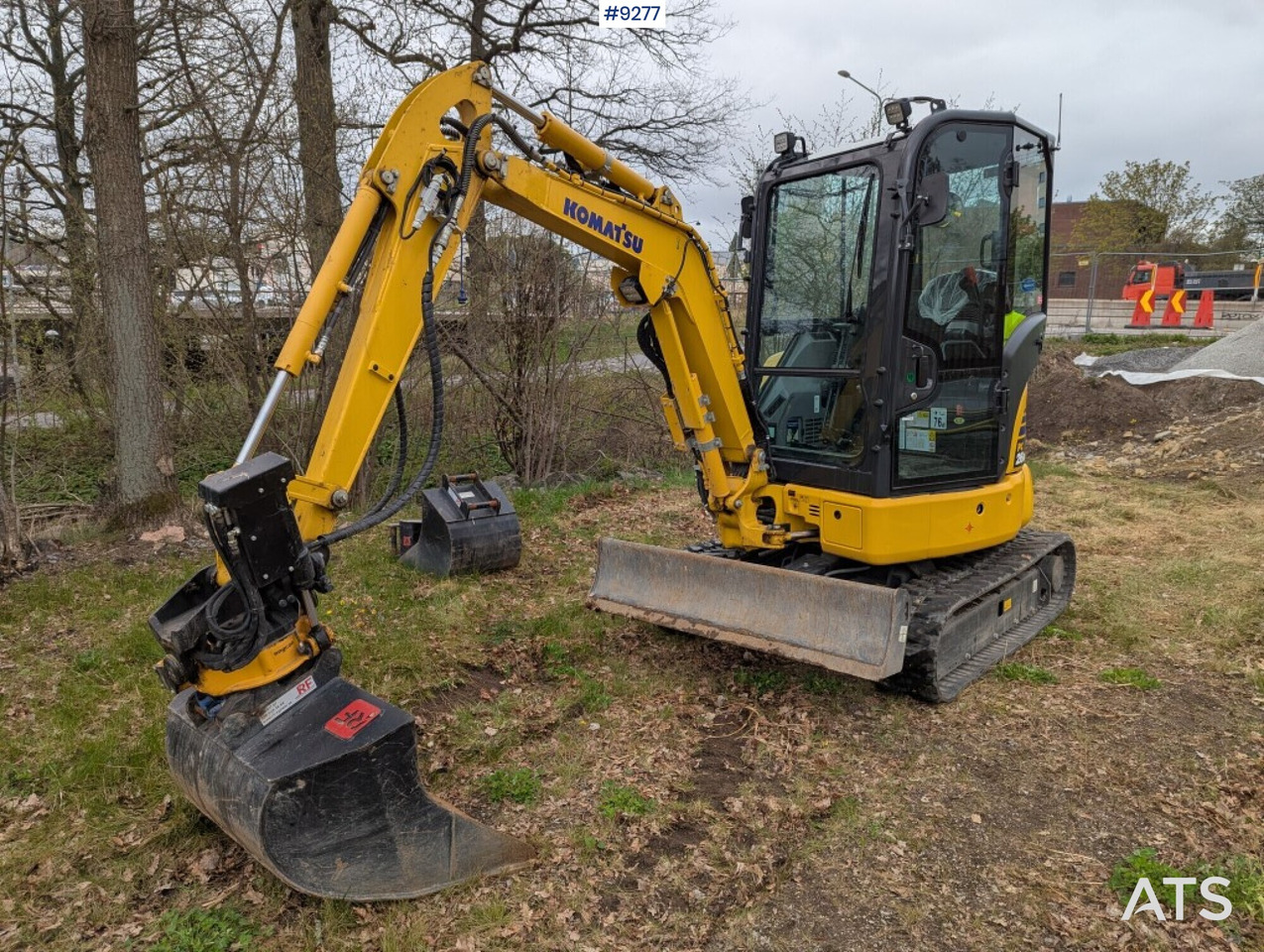 Mini Excavator Komatsu PC26MR (See Video) - Mini rýpadlo: obrázok 1 Mini Excavator Komatsu PC26MR (See Video) - Mini rýpadlo: obrázok 1