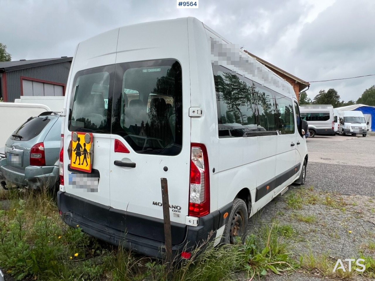 Minibus - 16-seater bus - Opel Movano - Minibus, Mikrobus: obrázok 4 Minibus - 16-seater bus - Opel Movano - Minibus, Mikrobus: obrázok 4