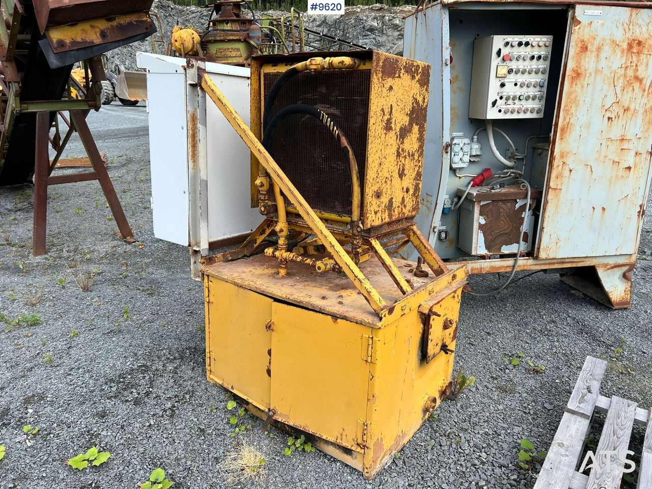 Oil cabinet for Kona cruscher - Kužeľový drvič: obrázok 1 Oil cabinet for Kona cruscher - Kužeľový drvič: obrázok 1