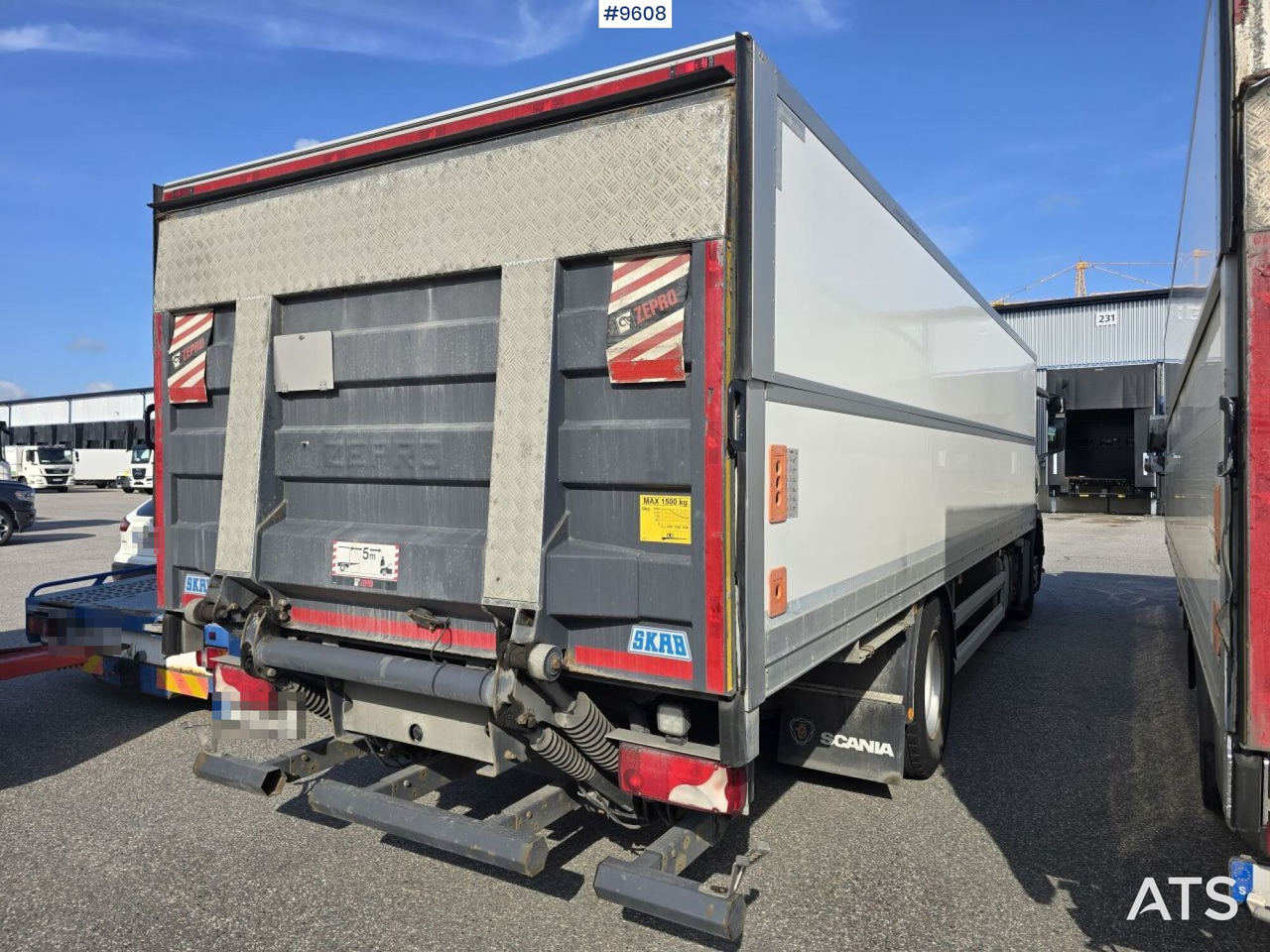 Scania P250 Liftable and lowerable body - Skříňový nákladní auto: obrázok 3 Scania P250 Liftable and lowerable body - Skříňový nákladní auto: obrázok 3