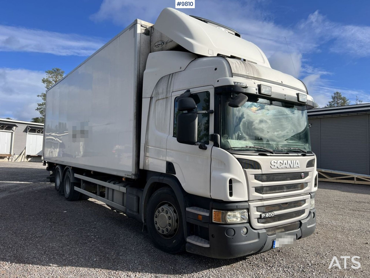 Scania P400 Box truck with tail lift - Skříňový nákladní auto: obrázok 2 Scania P400 Box truck with tail lift - Skříňový nákladní auto: obrázok 2