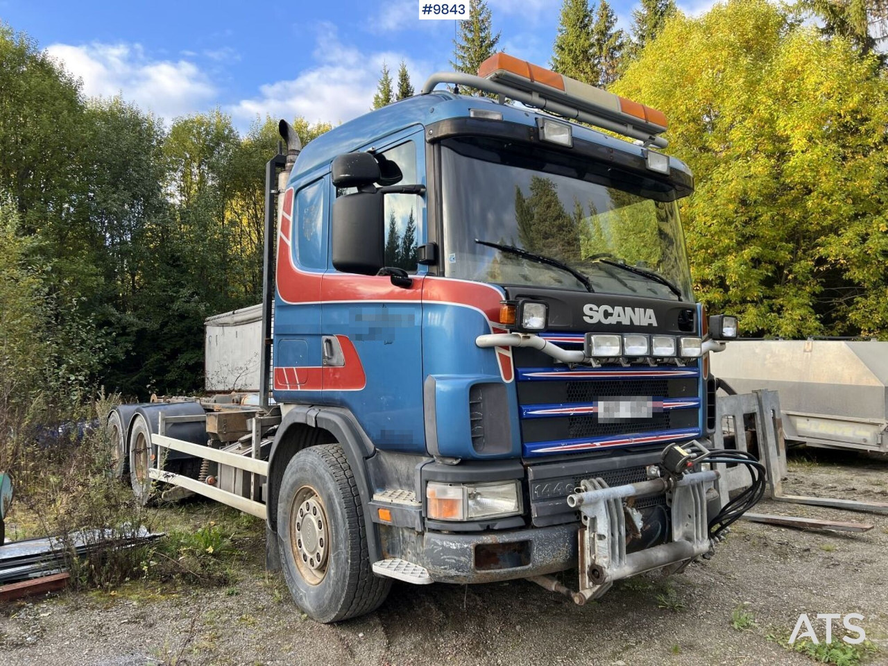 Scania R144 Hook Truck with plow equipment - Hákový nosič kontajnerov: obrázok 2 Scania R144 Hook Truck with plow equipment - Hákový nosič kontajnerov: obrázok 2