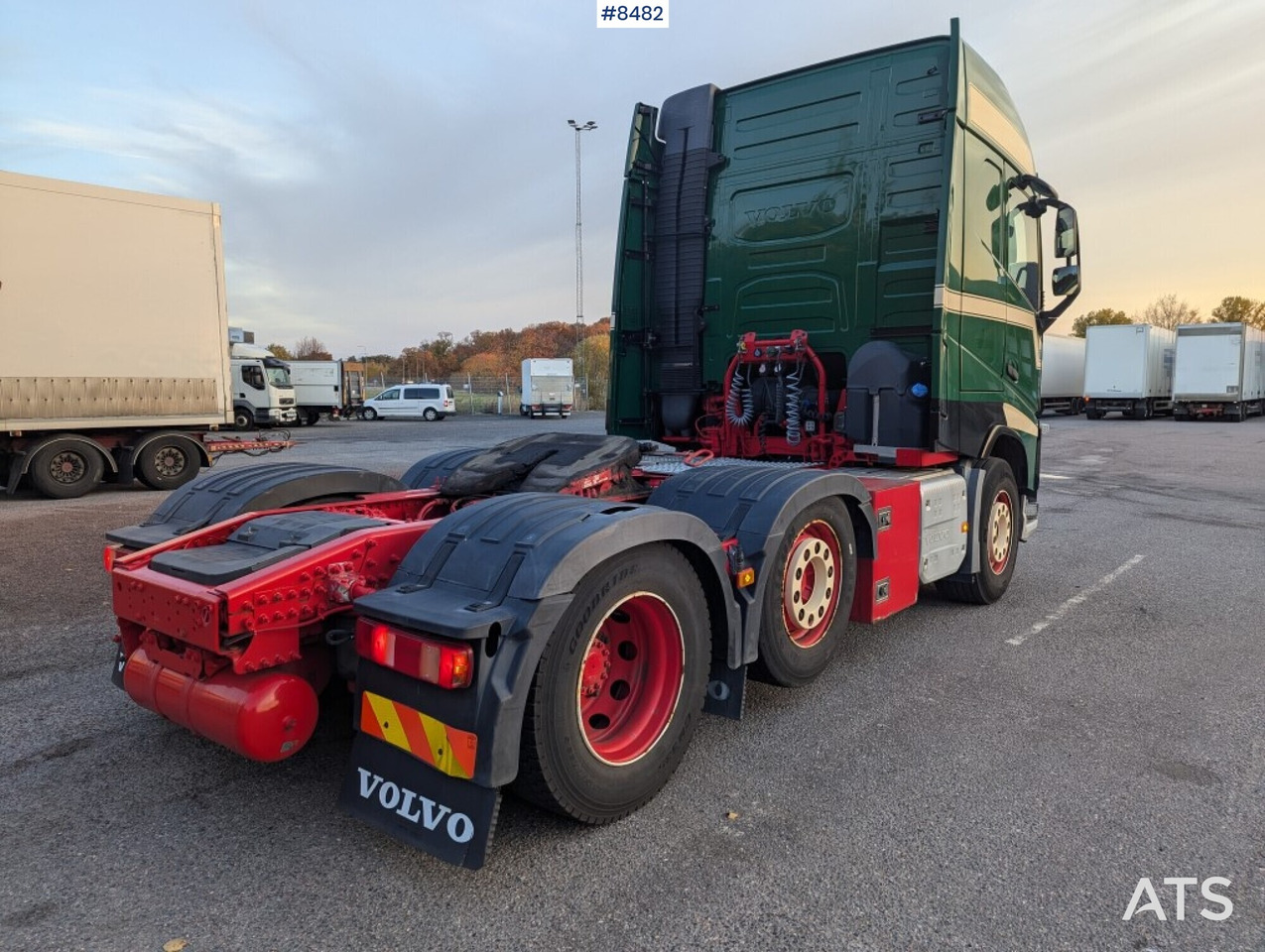 Tractor Unit Volvo FH460 Pusher - Ťahač: obrázok 4 Tractor Unit Volvo FH460 Pusher - Ťahač: obrázok 4