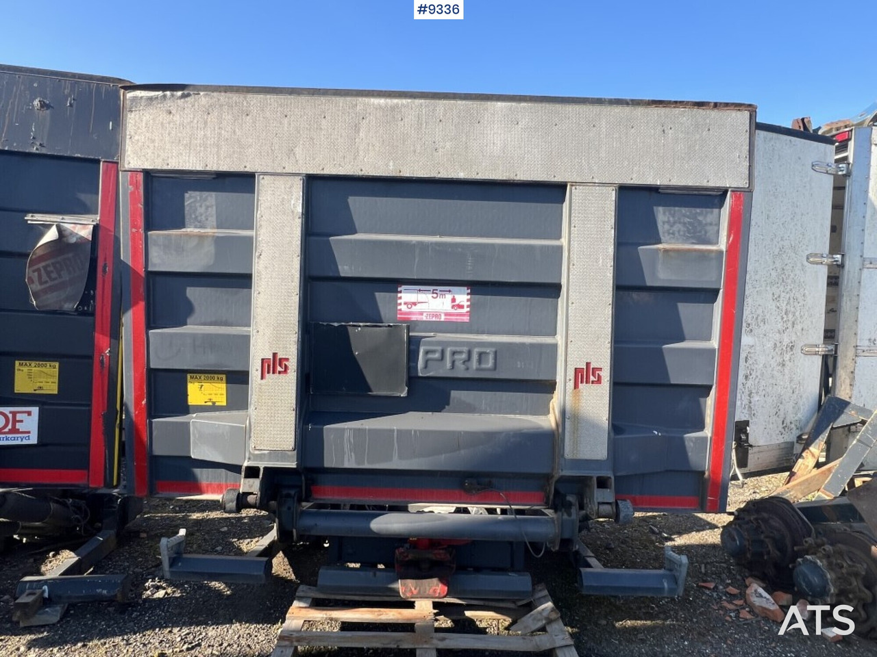 Tail Lift Zepro Z2000-175MA - Zdvíhacia plošina: obrázok 1 Tail Lift Zepro Z2000-175MA - Zdvíhacia plošina: obrázok 1