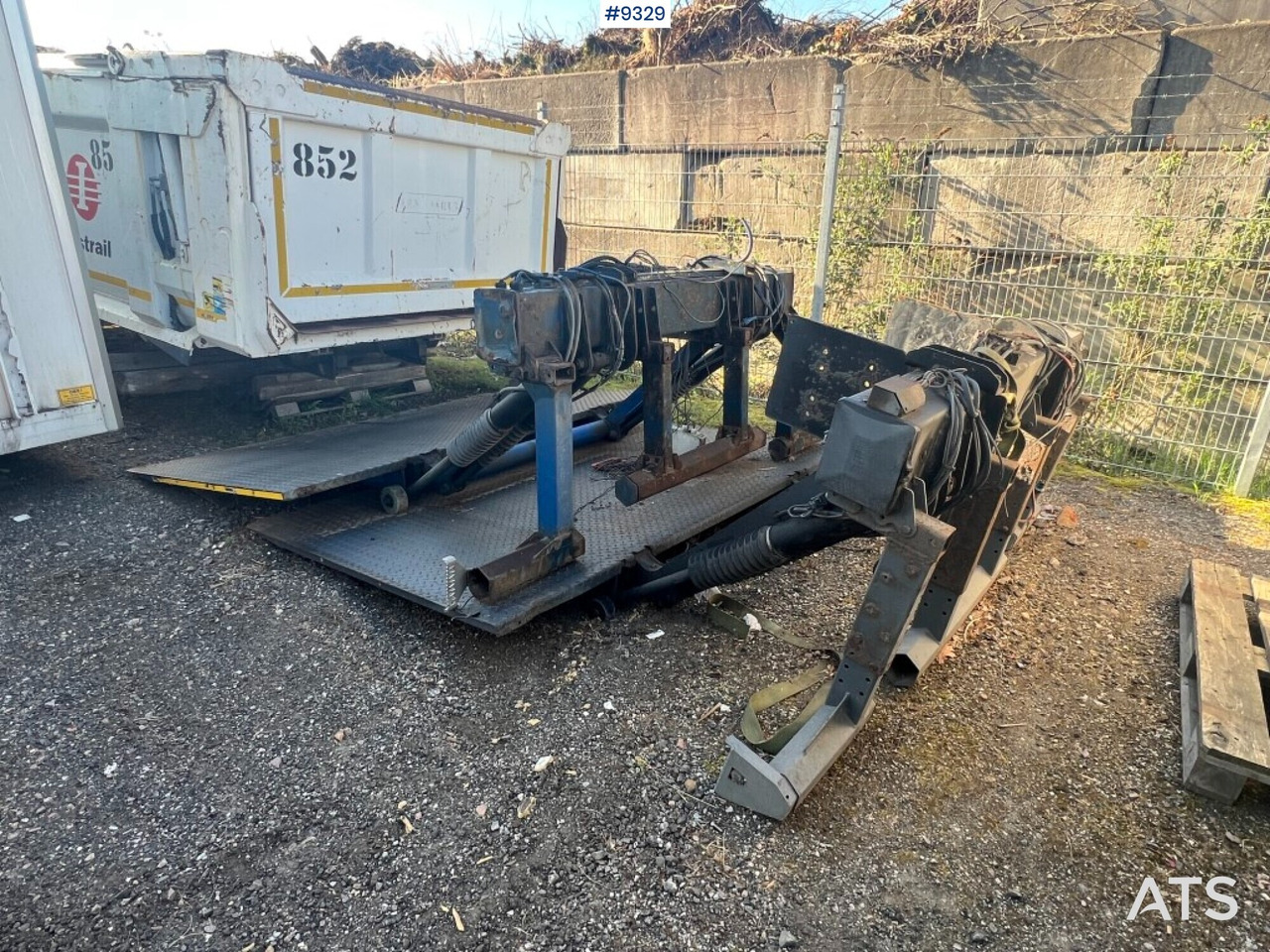 Tail lift - Zepro- ZHD2000-175MA - Zdvíhacia plošina: obrázok 1 Tail lift - Zepro- ZHD2000-175MA - Zdvíhacia plošina: obrázok 1