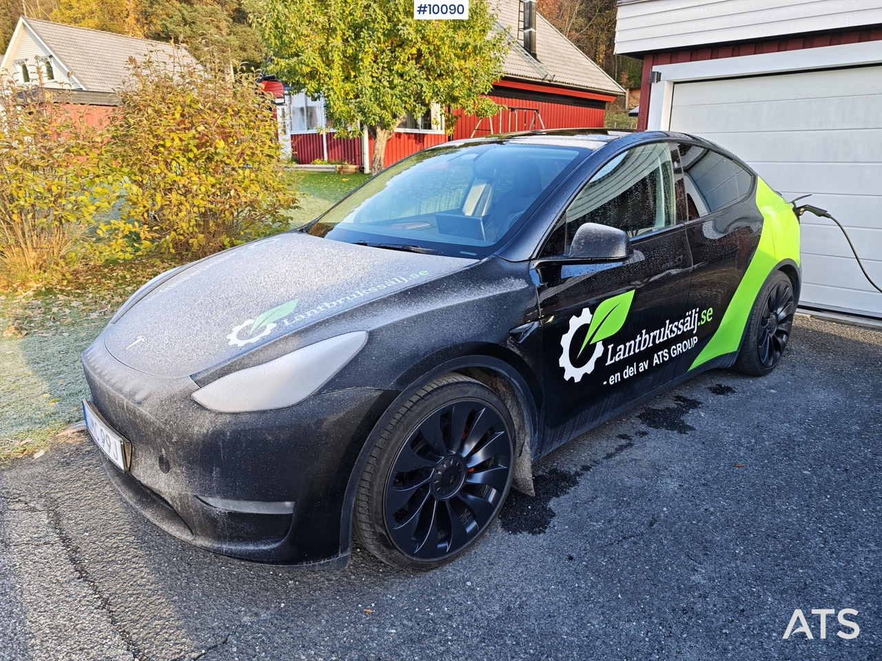 Tesla Model Y Performance - Automobil: obrázok 1 Tesla Model Y Performance - Automobil: obrázok 1