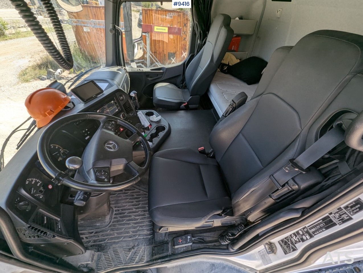 Tipper Truck Mercedes-Benz Arocs 6X2 - Sklápač: obrázok 5 Tipper Truck Mercedes-Benz Arocs 6X2 - Sklápač: obrázok 5