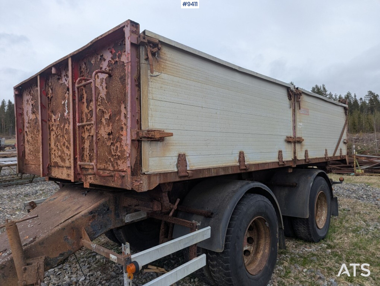 Tipping trailer ILSBO - Príves sklápěcí: obrázok 2 Tipping trailer ILSBO - Príves sklápěcí: obrázok 2