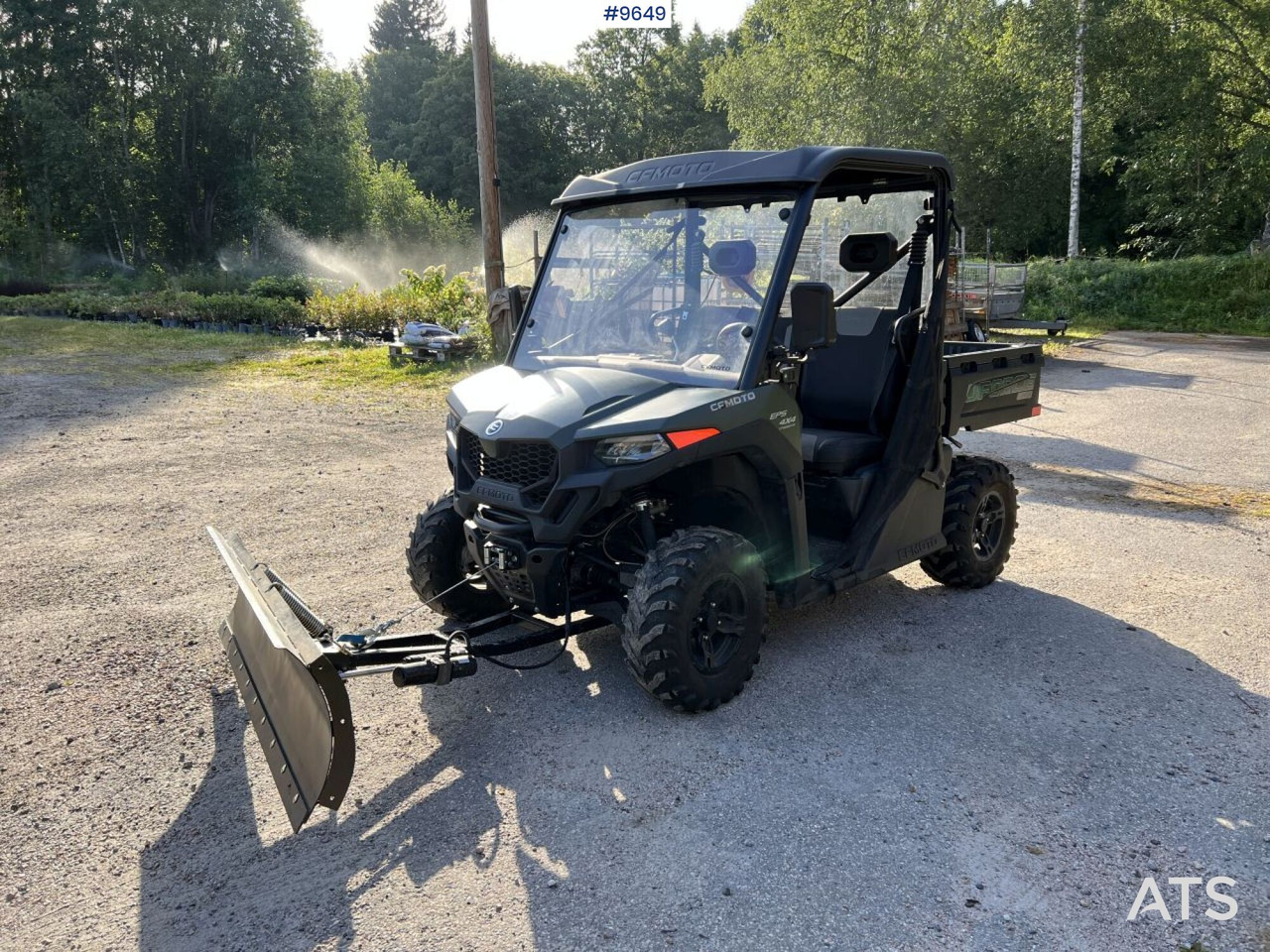 UTV CFMOTO UFORCE 600 - ATV/ Štvorkolka: obrázok 2 UTV CFMOTO UFORCE 600 - ATV/ Štvorkolka: obrázok 2