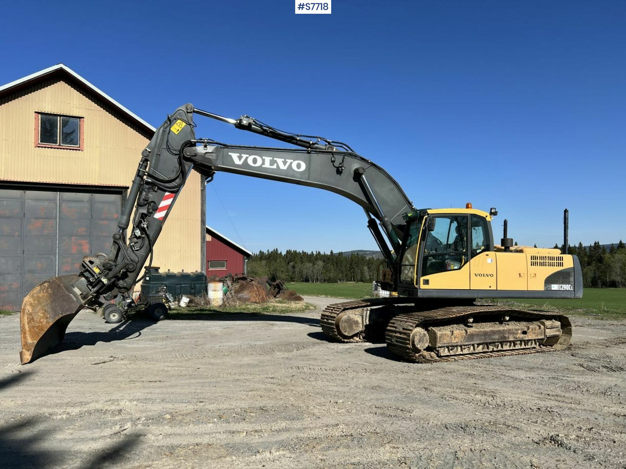 VOLVO EC 290 CL WITH DIGGING SYSTEM AND GEAR (SEE VIDEO) - Rýpadlo: obrázok 1 VOLVO EC 290 CL WITH DIGGING SYSTEM AND GEAR (SEE VIDEO) - Rýpadlo: obrázok 1