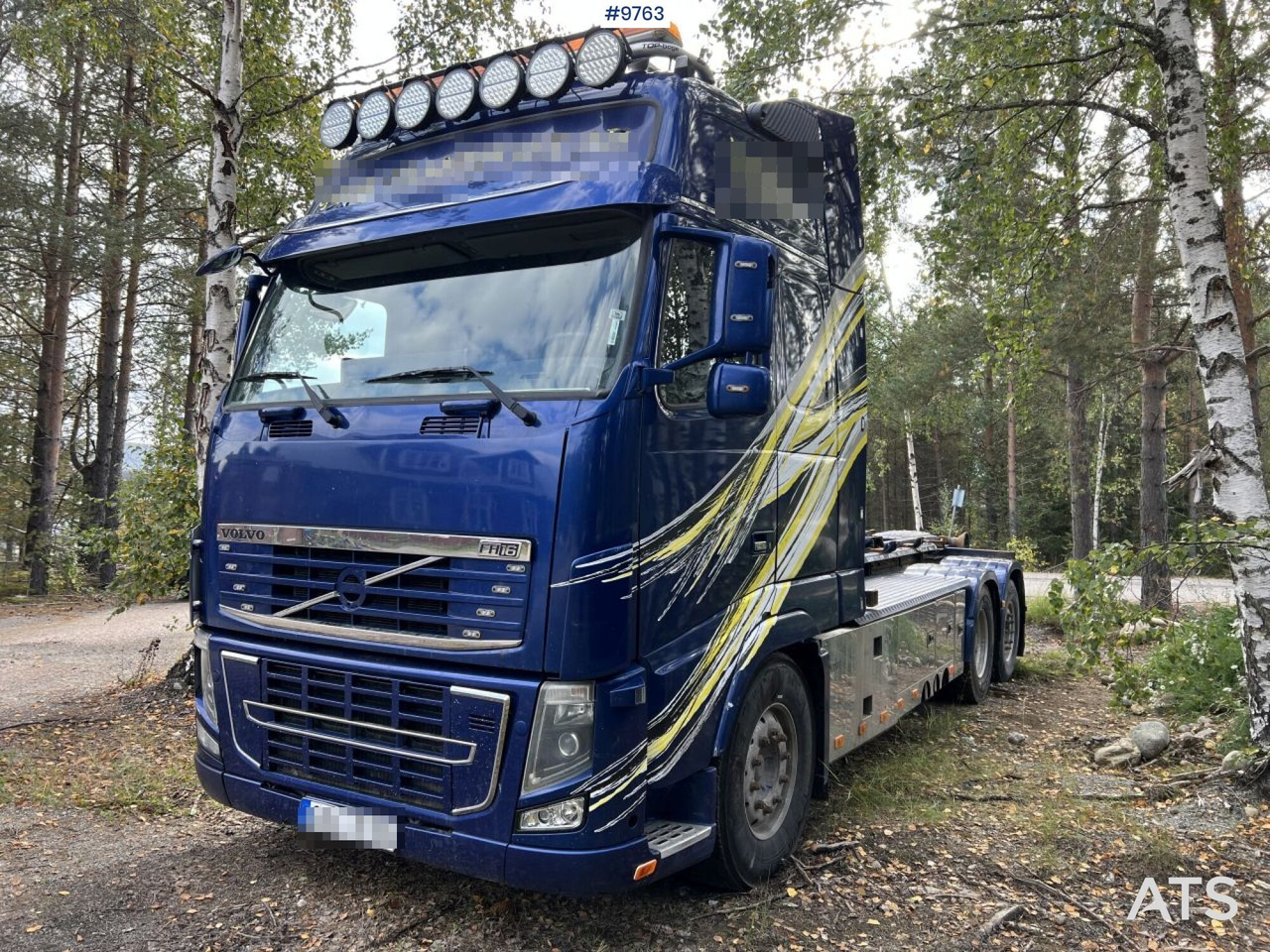 VOLVO FH16-660 6*2 LAXO-Bracket with load changer, woodchip box, and flatbed - Hákový nosič kontajnerov: obrázok 1 VOLVO FH16-660 6*2 LAXO-Bracket with load changer, woodchip box, and flatbed - Hákový nosič kontajnerov: obrázok 1