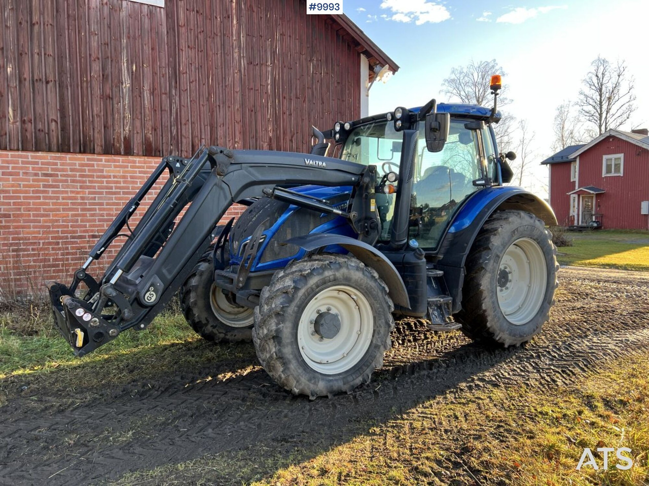 Valtra Versu N134 (VIDEO) - Traktor: obrázok 1 Valtra Versu N134 (VIDEO) - Traktor: obrázok 1