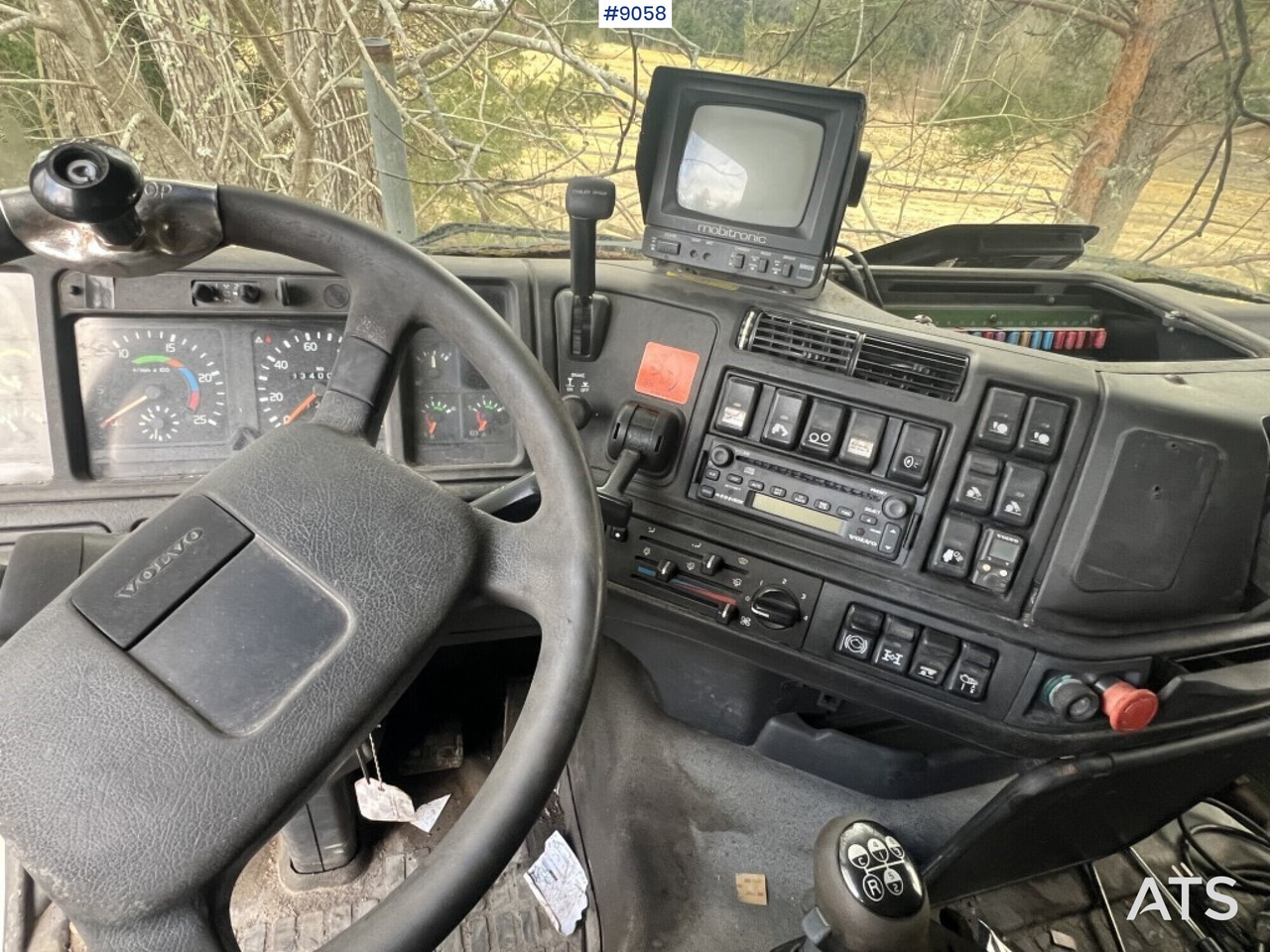 Volvo FH16 470 6X4 Laxo - REPOBJEKT - Podvozek s kabinou: obrázok 4 Volvo FH16 470 6X4 Laxo - REPOBJEKT - Podvozek s kabinou: obrázok 4