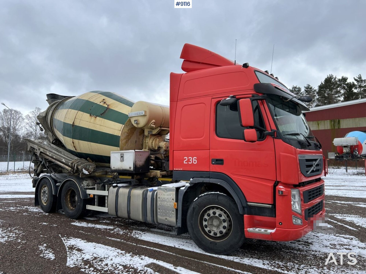 Volvo FM 6X2 Quick lock with concrete rotator (VIDEO) - Domiešavač: obrázok 2 Volvo FM 6X2 Quick lock with concrete rotator (VIDEO) - Domiešavač: obrázok 2