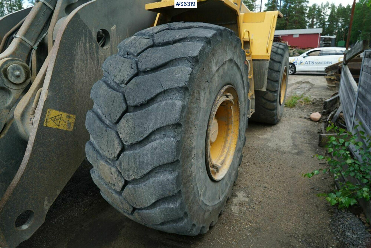 WHEEL LOADER VOLVO L220 F - Kolesový nakladač: obrázok 3 WHEEL LOADER VOLVO L220 F - Kolesový nakladač: obrázok 3