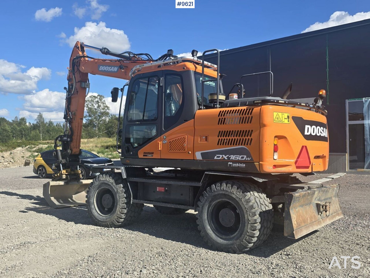 Wheeled Excavator Doosan DX160W with attachment and trailer - Kolesové rýpadlo: obrázok 3 Wheeled Excavator Doosan DX160W with attachment and trailer - Kolesové rýpadlo: obrázok 3