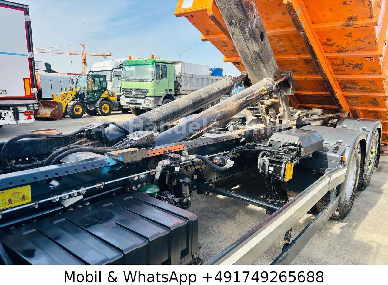 Hákový nosič kontajnerov, Auto s hydraulickou rukou MAN TGS 26.500 L BL 6x2 *Retarder/Lenk+Lift/MEILLER: obrázok 10 Hákový nosič kontajnerov, Auto s hydraulickou rukou MAN TGS 26.500 L BL 6x2 *Retarder/Lenk+Lift/MEILLER: obrázok 10