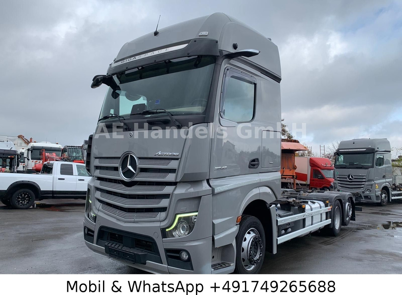 Mercedes-Benz Actros 5 2545 GigaSpace BDF *Retarder/Multi/AHK - Kontejnérový podvozek/ Výměnná nástavba: obrázok 1 Mercedes-Benz Actros 5 2545 GigaSpace BDF *Retarder/Multi/AHK - Kontejnérový podvozek/ Výměnná nástavba: obrázok 1