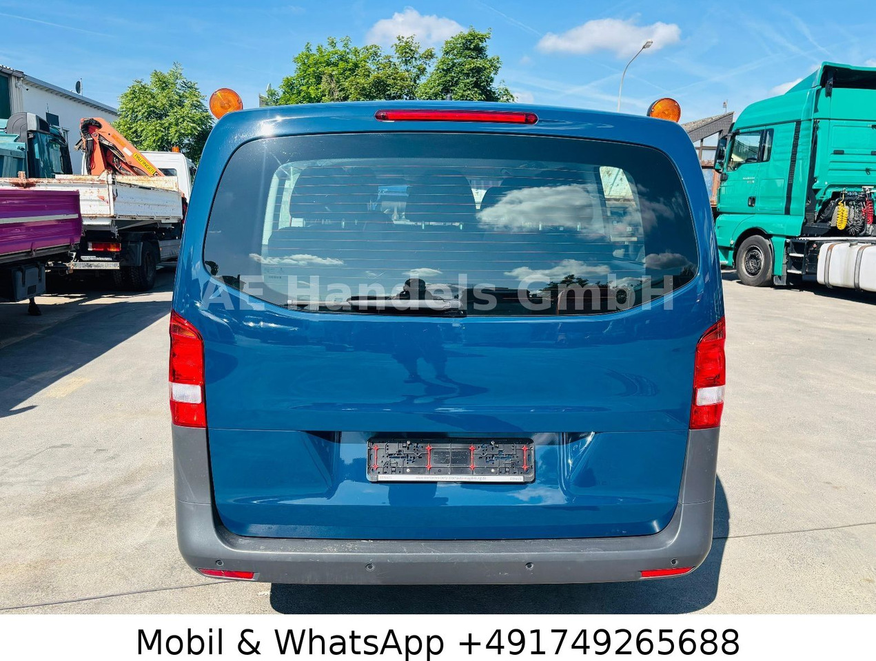 Mercedes-Benz Vito Tourer 113 CDI *Manual/PDC/Tempomat/8+1 - Mikrobus: obrázok 3 Mercedes-Benz Vito Tourer 113 CDI *Manual/PDC/Tempomat/8+1 - Mikrobus: obrázok 3