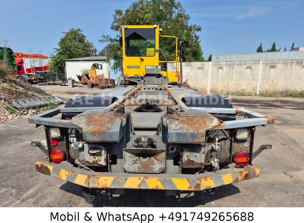 Terberg BC 182 4x2 Rangierfahrzeug *Klima - Nákladné auto: obrázok 4 Terberg BC 182 4x2 Rangierfahrzeug *Klima - Nákladné auto: obrázok 4