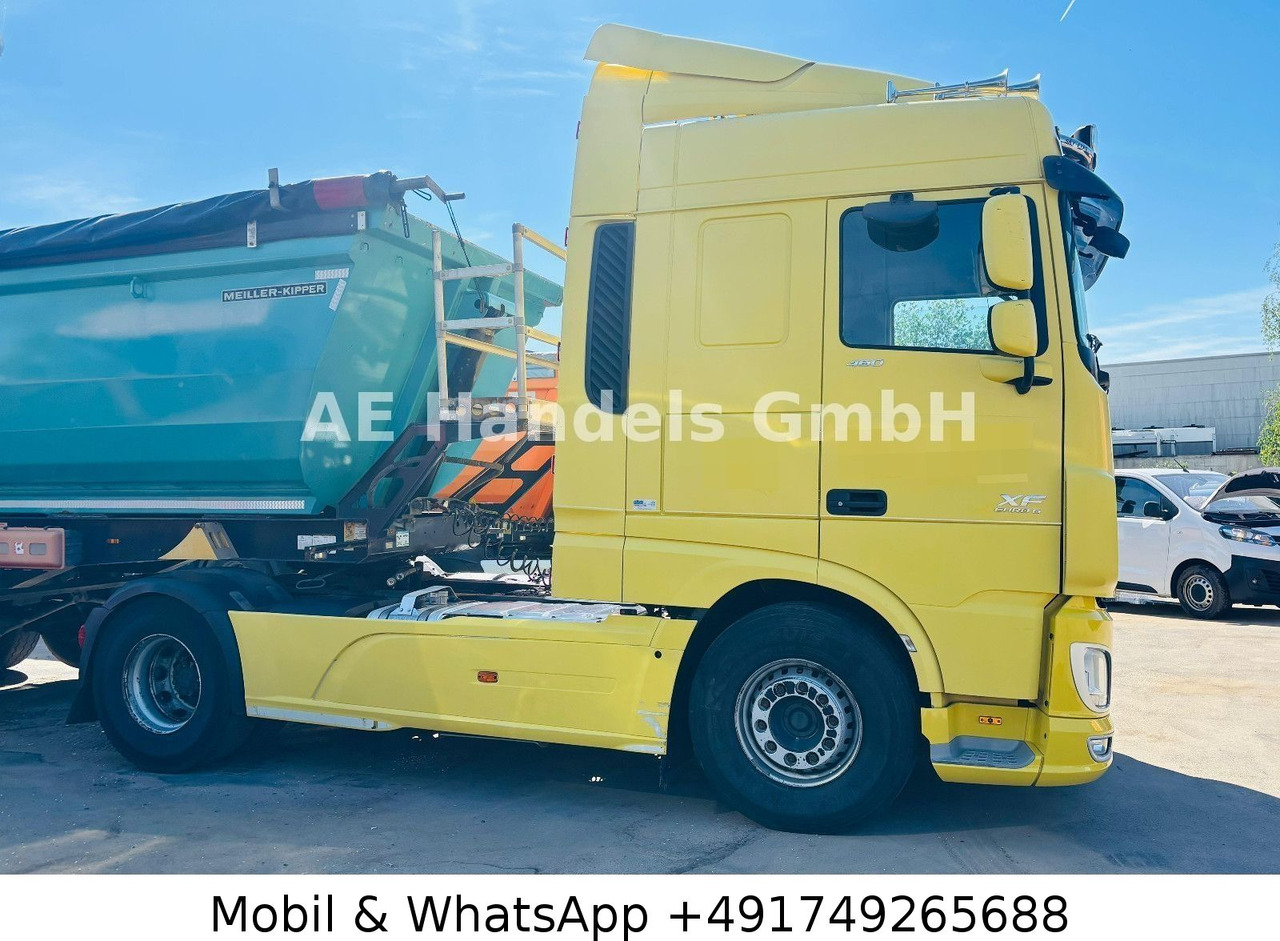 DAF XF 460 SpaceCab BL *Retarder/2-Kreis-Hydraulik - Ťahač: obrázok 5 DAF XF 460 SpaceCab BL *Retarder/2-Kreis-Hydraulik - Ťahač: obrázok 5