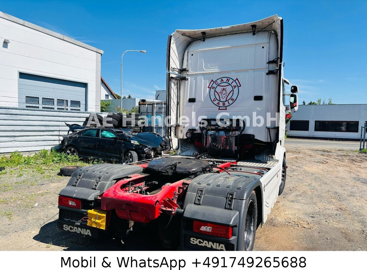 Scania R520 TopLine LL LOW *Retarder/Standklima/2xTank - Ťahač: obrázok 4 Scania R520 TopLine LL LOW *Retarder/Standklima/2xTank - Ťahač: obrázok 4