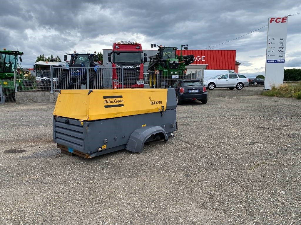 Atlas Copco QAX 60 - Carte Grise Françaises endommagé - Elektrický generátor: obrázok 1 Atlas Copco QAX 60 - Carte Grise Françaises endommagé - Elektrický generátor: obrázok 1