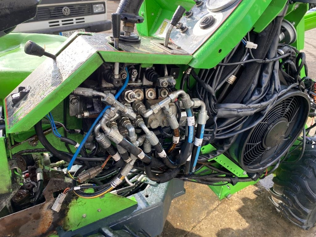 Kĺbový nakladač Avant M 528 EIPTT /Certificat CE endommagée: obrázok 15 Kĺbový nakladač Avant M 528 EIPTT /Certificat CE endommagée: obrázok 15