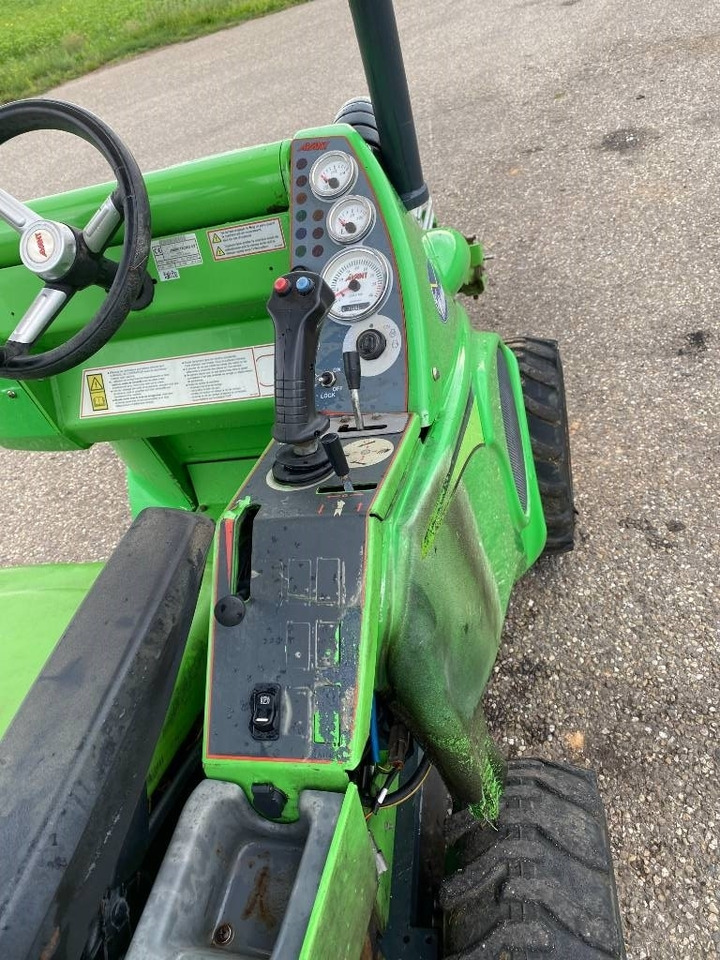 Kĺbový nakladač Avant M 528 EIPTT /Certificat CE endommagée: obrázok 46 Kĺbový nakladač Avant M 528 EIPTT /Certificat CE endommagée: obrázok 46