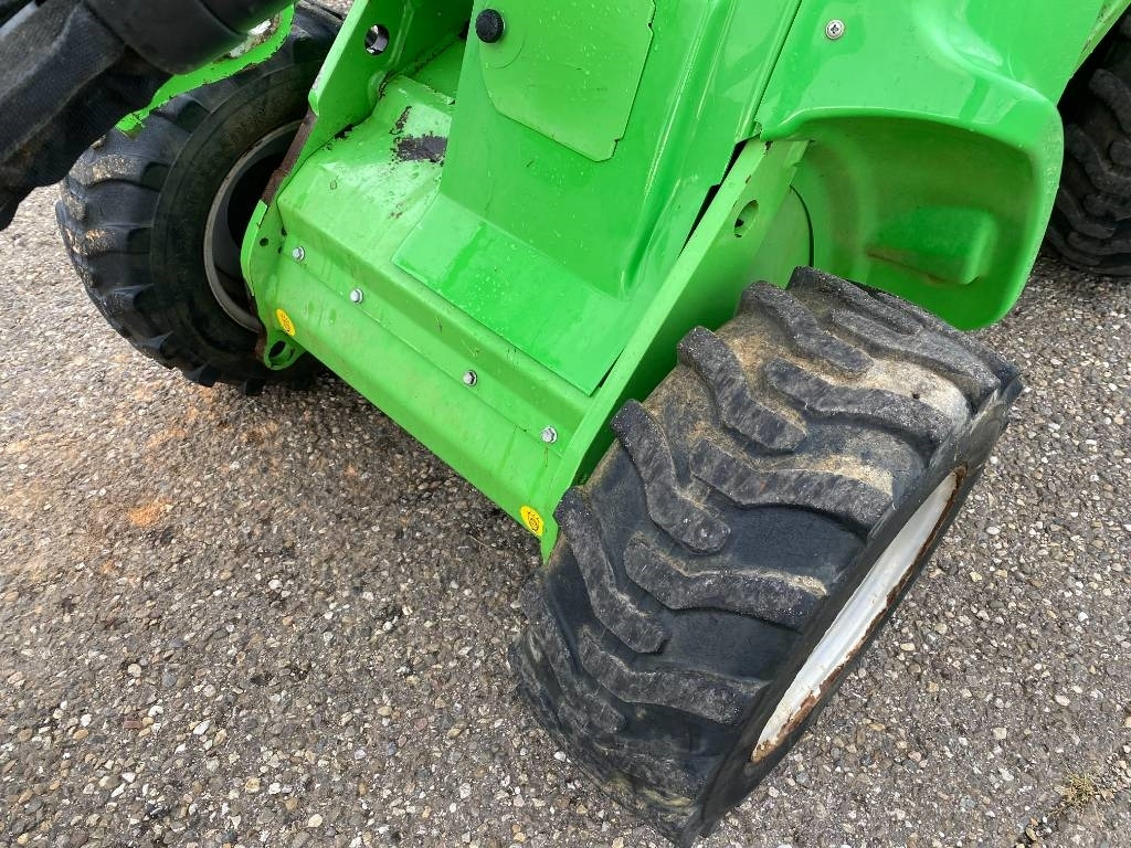 Kĺbový nakladač Avant M 528 EIPTT /Certificat CE endommagée: obrázok 27 Kĺbový nakladač Avant M 528 EIPTT /Certificat CE endommagée: obrázok 27