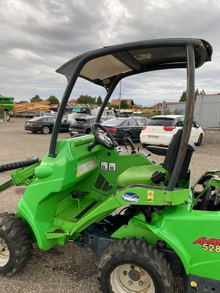 Kĺbový nakladač Avant M 528 EIPTT /Certificat CE endommagée: obrázok 30 Kĺbový nakladač Avant M 528 EIPTT /Certificat CE endommagée: obrázok 30