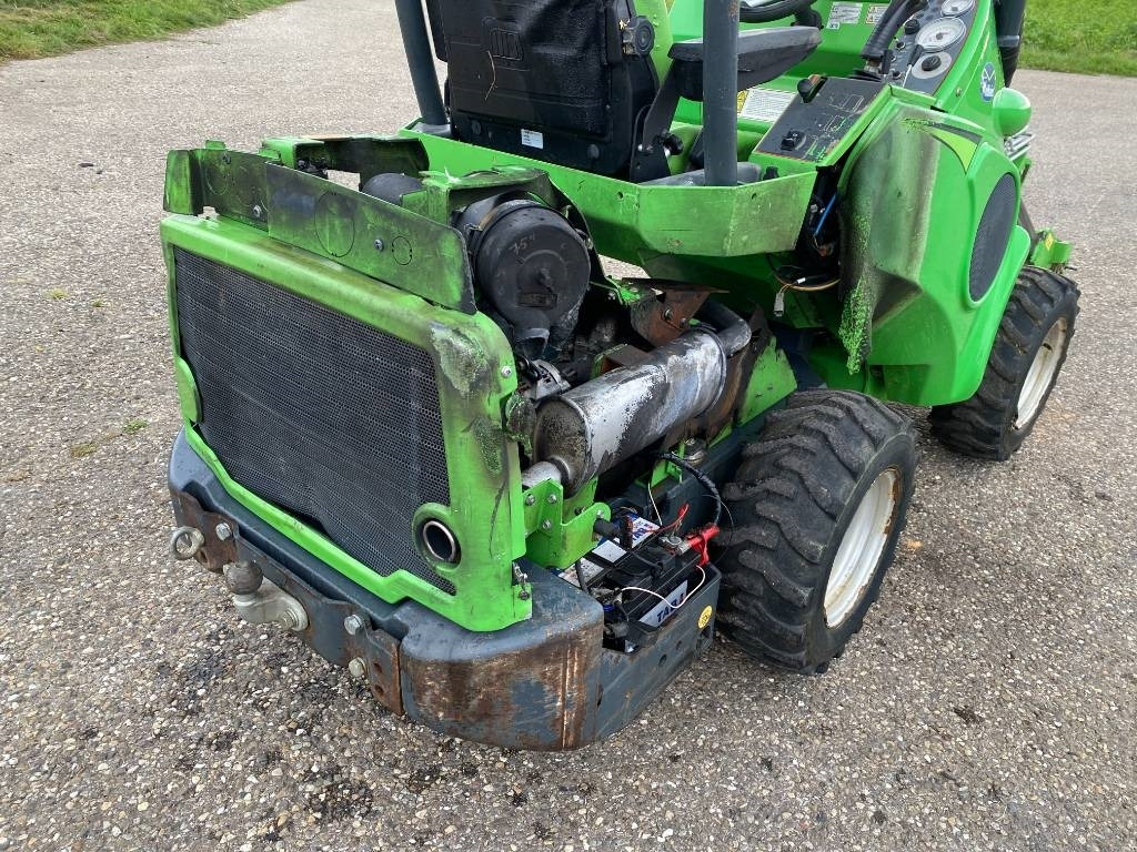 Kĺbový nakladač Avant M 528 EIPTT /Certificat CE endommagée: obrázok 40 Kĺbový nakladač Avant M 528 EIPTT /Certificat CE endommagée: obrázok 40