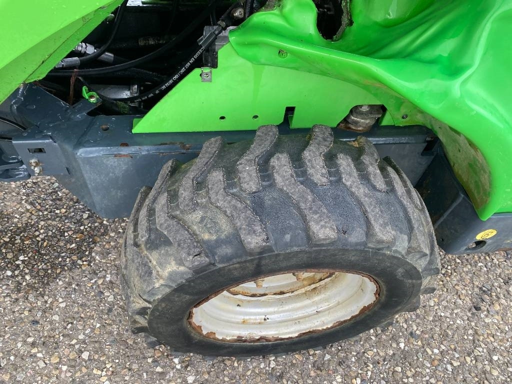 Kĺbový nakladač Avant M 528 EIPTT /Certificat CE endommagée: obrázok 34 Kĺbový nakladač Avant M 528 EIPTT /Certificat CE endommagée: obrázok 34