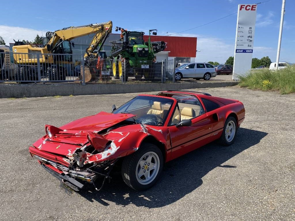 Ferrari 328 GTS / Origine Française endommagé - Automobil: obrázok 2 Ferrari 328 GTS / Origine Française endommagé - Automobil: obrázok 2