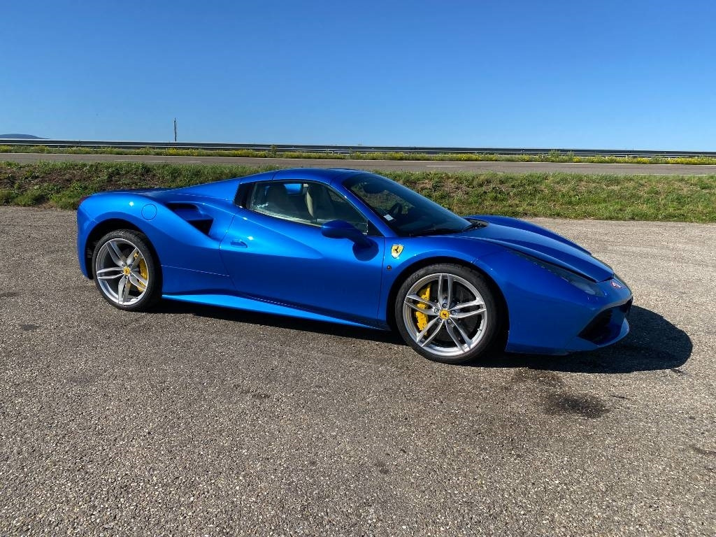 Ferrari 488 SPIDER -Carte Grise Française endommagé - Kabriolet: obrázok 4 Ferrari 488 SPIDER -Carte Grise Française endommagé - Kabriolet: obrázok 4