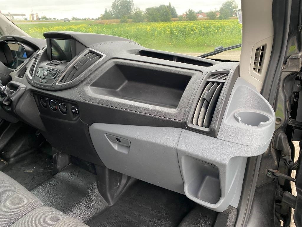 Dodávka skriňová nadstavba Ford TRANSIT L2H2 2.0 TDCI EcoBlue 130 A Réparer: obrázok 40
