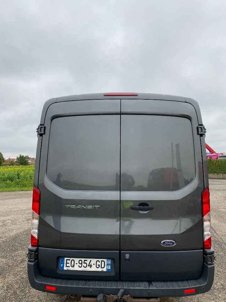 Dodávka skriňová nadstavba Ford TRANSIT L2H2 2.0 TDCI EcoBlue 130 A Réparer: obrázok 23
